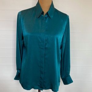 Travelsmith deep teal blouse, long sleeve, no iron, small